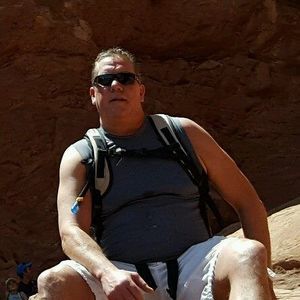 Meet your Posher, Wes